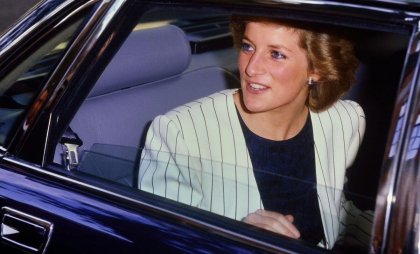 A fost deschisă capsula timpului a Prințesei Diana după 34 de ani. Ce s-a găsit în ea