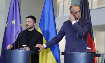 Cancelarul Merz se pregătește pentru „un război de durată” în Ucraina. Variantele de încheiere ale conflictului pe care le ia în calcul
Cancelarul Merz se pregătește pentru „un război de durată” în Ucraina. Variantele de încheiere ale conflictului pe care le ia în calcul