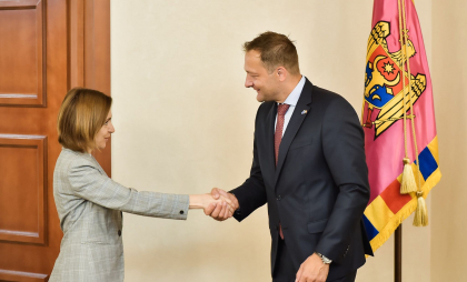 Maia Sandu s-a întâlnit cu comisarul european pentru Agricultură și Alimentație, Christophe Hansen