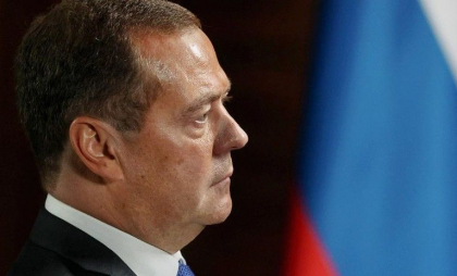 Medvedev avertizează: „Letonia, Lituania și Estonia ar putea ataca Rusia”. Moscova cere întărirea granițelor cu statele baltice Medvedev avertizează: „Letonia, Lituania și Estonia ar putea ataca Rusia”. Moscova cere întărirea granițelor cu statele baltice