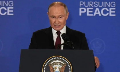 Putin emite o amenințare dură către viitoarele trupe aliate din Ucraina, imediat după ce Macron a anunțat că 26 de țări vor fi prezente acolo „la sol, pe mare sau în aer”
