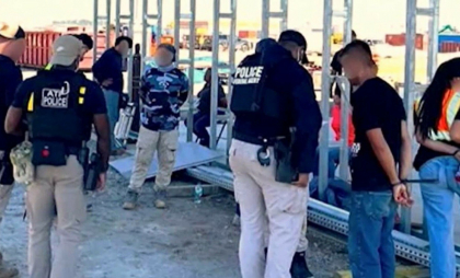 Raid la una dintre cele mai mari fabrici Hyundai din Statele Unite. Sute de persoane care lucrau ilegal, arestate