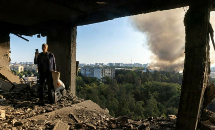 Rusia: „Am lovit ținte militare în Ucraina”. Șefa Comisiei Europene: „Rusia calcă în picioare dreptul internațional”
Rusia: „Am lovit ținte militare în Ucraina”. Șefa Comisiei Europene: „Rusia calcă în picioare dreptul internațional”