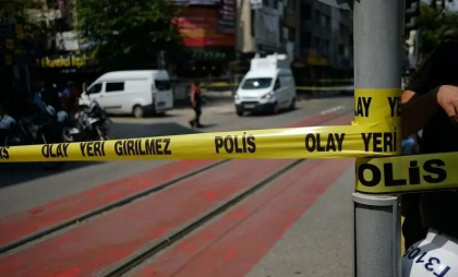 Secție de poliție din Turcia, atacată de un adolescent de 16 ani: Doi polițiști au fost uciși, unul este grav rănit Secție de poliție din Turcia, atacată de un adolescent de 16 ani: Doi polițiști au fost uciși, unul este grav rănit