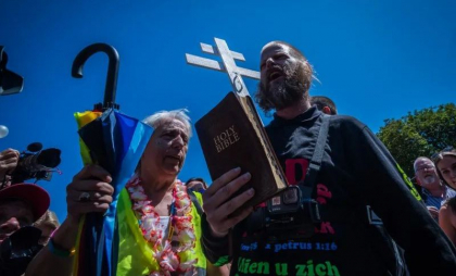 Politicienii din cel puțin 51 de țări au folosit retorica anti-LGBTQ+ în timpul alegerilor. Intensificarea discriminării, mână în mână cu ascensiunea autoritarismului
Politicienii din cel puțin 51 de țări au folosit retorica anti-LGBTQ+ în timpul alegerilor. Intensificarea discriminării, mână în mână cu ascensiunea autoritarismului