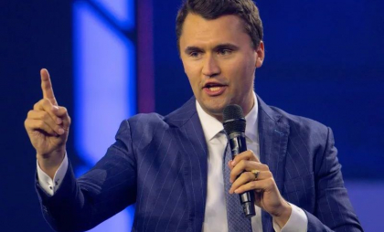 Cine a fost Charlie Kirk, influencerul împușcat mortal și care era unul din liderii mișcării MAGA a lui Trump
