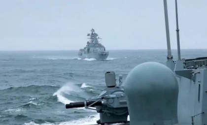 Ofițeri militari americani, vizită surpriză în Belarus pentru a observa exercițiile militare comune cu Rusia. „Vă vom arăta tot ce vă interesează”
 Ofițeri militari americani, vizită surpriză în Belarus pentru a observa exercițiile militare comune cu Rusia. „Vă vom arăta tot ce vă interesează”