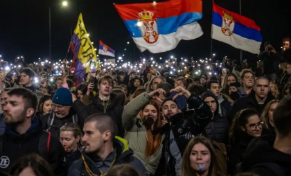 Dosarul tragediei care a zguduit Serbia ajunge în instanță. Un fost ministru și alți oficiali, acuzați pentru prăbușirea gării din Novi Sad Dosarul tragediei care a zguduit Serbia ajunge în instanță. Un fost ministru și alți oficiali, acuzați pentru prăbușirea gării din Novi Sad