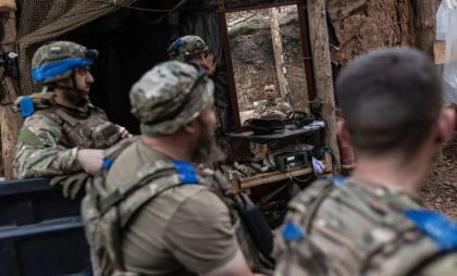 Trupele Kievului continuă contraofensiva din estul țării, unde provoacă pierderi importante în rândul armatei ruse, susține Zelenski Trupele Kievului continuă contraofensiva din estul țării, unde provoacă pierderi importante în rândul armatei ruse, susține Zelenski