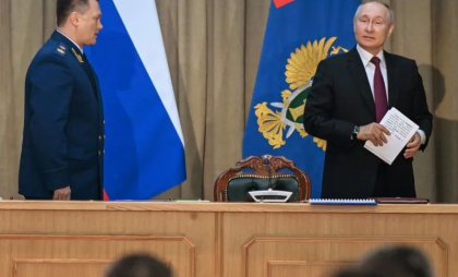 Putin l-a numit pe Igor Krasnov, procurorul care a coordonat dosarele împotriva opoziției, la conducerea Curții Supreme a Rusiei Putin l-a numit pe Igor Krasnov, procurorul care a coordonat dosarele împotriva opoziției, la conducerea Curții Supreme a Rusiei