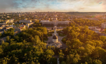 În trei localități din țară au ieșit la vot peste 50 la sută din alegători: în listă este și municipiul Chișinău. Cum mai exact s-a votat În trei localități din țară au ieșit la vot peste 50 la sută din alegători: în listă este și municipiul Chișinău. Cum mai exact s-a votat
