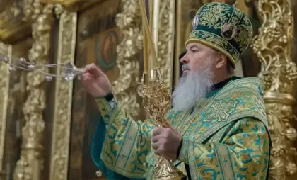 Mesaj politic din altar chiar în ziua alegerilor: Episcopul Marchel îndeamnă „să nu îngropăm suveranitatea țării” - VIDEO