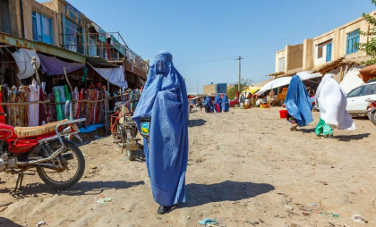 Afganistanul a interzis internetul și telefonia: „Sunt imorale”. Rusia, singura țară care recunoaște guvernul taliban