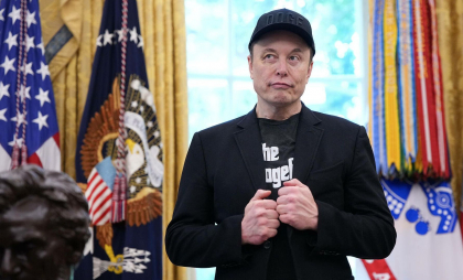 Elon Musk devine prima persoană care atinge o avere netă de 500 de miliarde de dolari
