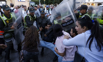 Proteste de amploare în Maroc. Poliția a făcut sute de arestări. Cupa Mondială la fotbal, printre cauzele revoltei - VIDEO
