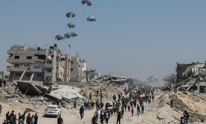 Zeci de morți în Gaza în urma atacurilor israeliene. Hamas analizează planul propus de Trump privind încetarea războiului