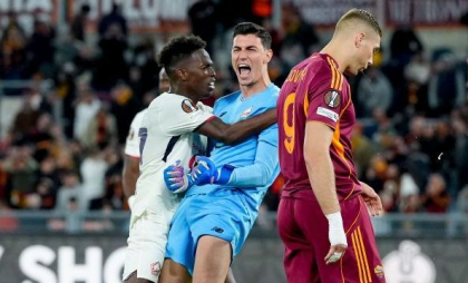 AS Roma a pierdut acasă cu Lille, scor 0-1, în etapa a doua din Europa League, la capătul unui meci marcat de un moment rar întâlnit