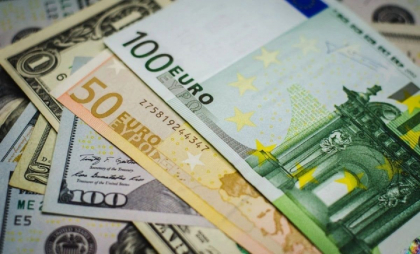 Curs valutar BNM pentru 6 octombrie. Cât costă un euro și un dolar - FOTO