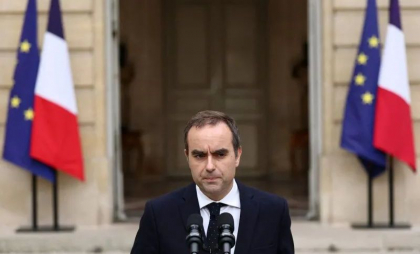 Criza politică din Franța: Macron îi acordă 48 de ore lui Lecornu pentru „ultime negocieri” și spune că „îşi va asuma responsabilitatea” în cazul unui nou eşec