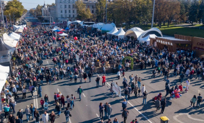 Vinul Moldovei, sărbătorit cu fast: Peste 150.000 de vizitatori au participat la Ziua Națională a Vinului 2025
