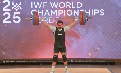 Trei medalii de bronz pentru Marin Robu la Mondialele de Haltere