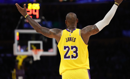 Lebron James ar urma să își anunțe mâine retragerea! Postarea care a pus pe jar lumea baschetului 