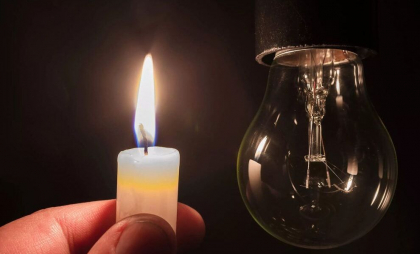 Mai mulți consumatori din țară vor rămâne fără lumină. Localitățile vizate și motivul anunțat de Premier Energy