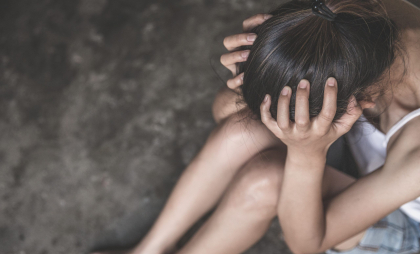 O copilă de 12 ani din nordul țării a rămas însărcinată, după ce a fost violată de un bărbat. Individul - condamnat la închisoare. Câți ani va sta după gratii 