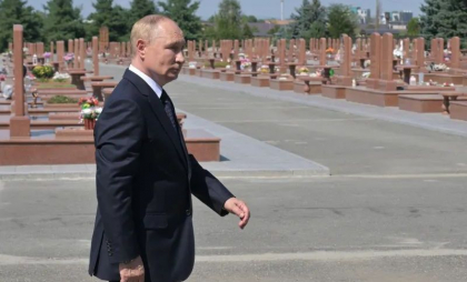 Un oraș din Rusia a decretat doliu pentru soldații uciși în război chiar de ziua de naștere a lui Vladimir Putin Un oraș din Rusia a decretat doliu pentru soldații uciși în război chiar de ziua de naștere a lui Vladimir Putin
