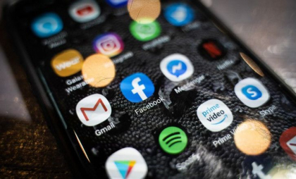 UE investighează Snapchat, Youtube, Apple Store și Google Play în legătură cu impactul asupra copiilor