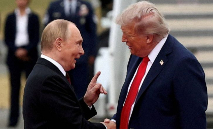 Donald Trump și Vladimir Putin discută azi, înainte de întâlnirea crucială a președintelui SUA cu Volodimir Zelenski