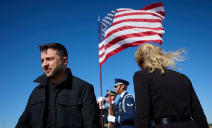 Zelenski a ajuns în Statele Unite și urmează să se întâlnească cu Donald Trump la Washington - VIDEO Zelenski a ajuns în Statele Unite și urmează să se întâlnească cu Donald Trump la Washington - VIDEO