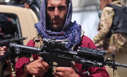 Negocieri de pace la Doha, după luptele sângeroase de la frontieră dintre Afganistan şi Pakistan

