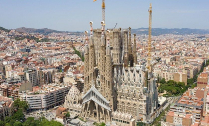 Sagrada Família se apropie de finalizarea turnului central și va deveni cea mai înaltă biserică creștină din Europa
