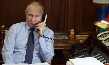 În discuția cu Trump, Putin a cerut ca Ucraina să cedeze teritorii-cheie, ca o condiție pentru încetarea războiului (Washington Post)