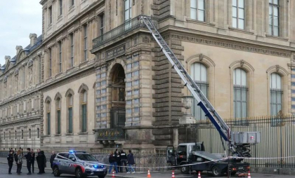 LIVE TEXT. Jaf în 7 minute la muzeul Luvru. Au fost furate bijuterii „inestimabile”, anunță autoritățile. Primele date din anchetă
