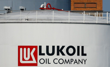„Bomba atomică și peste noi." Cum ar putea afecta Republica Moldova sancțiunile impuse de Statele Unite asupra companiei Lukoil