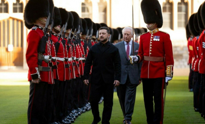 Zelenski, întâlnire cu regele Charles la Windsor, înaintea întrevederii țărilor din „Coaliția de voință” de la Londra
 Zelenski, întâlnire cu regele Charles la Windsor, înaintea întrevederii țărilor din „Coaliția de voință” de la Londra