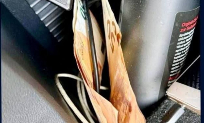 Tânăr din Sîngerei, prins cu viteză excesivă și permis fals. Șoferul a încercat să mituiască polițiștii  Tânăr din Sîngerei, prins cu viteză excesivă și permis fals. Șoferul a încercat să mituiască polițiștii