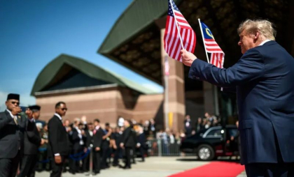 Trump semnează cu Malaezia un acord privind mineralele rare ale acestei ţări. „Crucial pentru asigurarea lanţurilor noastre de aprovizionare” Trump semnează cu Malaezia un acord privind mineralele rare ale acestei ţări. „Crucial pentru asigurarea lanţurilor noastre de aprovizionare”