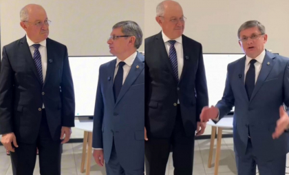 Președintele Palamentului într-o ședință cu șefii de fracțiuni: Grosu anunță când va fi audiat Munteanu în plenul legislativului - VIDEO  Președintele Palamentului într-o ședință cu șefii de fracțiuni: Grosu anunță când va fi audiat Munteanu în plenul legislativului - VIDEO