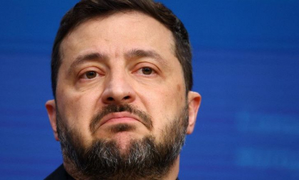 „Vrea doar să ne scuipe”. Volodimir Zelenski exclude definitiv cedarea de teritorii către Rusia
 „Vrea doar să ne scuipe”. Volodimir Zelenski exclude definitiv cedarea de teritorii către Rusia