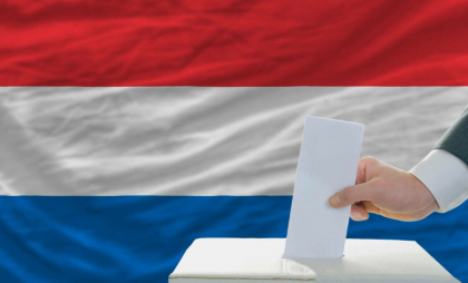 Olandezii sunt chemaţi miercuri la urne într-un scrutin anticipat ce ar putea consolida extrema dreaptă. Ce va urma apoi Olandezii sunt chemaţi miercuri la urne într-un scrutin anticipat ce ar putea consolida extrema dreaptă. Ce va urma apoi