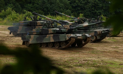 Polonia, gata să reia producția de tancuri, după un deceniu de pauză. Acord pentru transfer de tehnologie cu o firmă sud-coreeană Polonia, gata să reia producția de tancuri, după un deceniu de pauză. Acord pentru transfer de tehnologie cu o firmă sud-coreeană