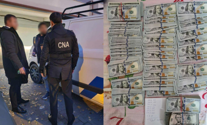 Suspiciuni de corupție la liceul „Gheorghe Asachi” din Chișinău: Directorul instituției, reținut de CNA. Adjunctul, cercetat în stare de libertate - FOTO  Suspiciuni de corupție la liceul „Gheorghe Asachi” din Chișinău: Directorul instituției, reținut de CNA. Adjunctul, cercetat în stare de libertate - FOTO