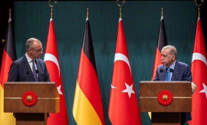 Erdogan, către Merz, în mijlocul unei conferințe de presă: „Voi, Germania, nu vedeți genocidul Israelului din Fâșia Gaza?” - VIDEO Erdogan, către Merz, în mijlocul unei conferințe de presă: „Voi, Germania, nu vedeți genocidul Israelului din Fâșia Gaza?” - VIDEO