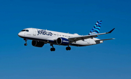 Incident aviatic în Florida. O aeronavă JetBlue a efectuat o aterizare de urgenţă, iar mai mulţi pasageri au fost spitalizaţi