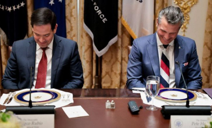 Membri importanți ai administrației Trump, inclusiv Marco Rubio și Pete Hegseth, s-au mutat în baze militare, cu familiile lor Membri importanți ai administrației Trump, inclusiv Marco Rubio și Pete Hegseth, s-au mutat în baze militare, cu familiile lor