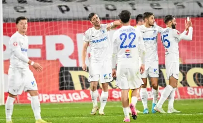 Spectacol la malul mării! Farul lui Zicu încheie turul cu un succes categoric - VIDEO