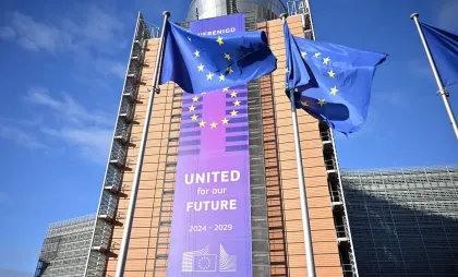 Comisia Europeană Comisia Europeană